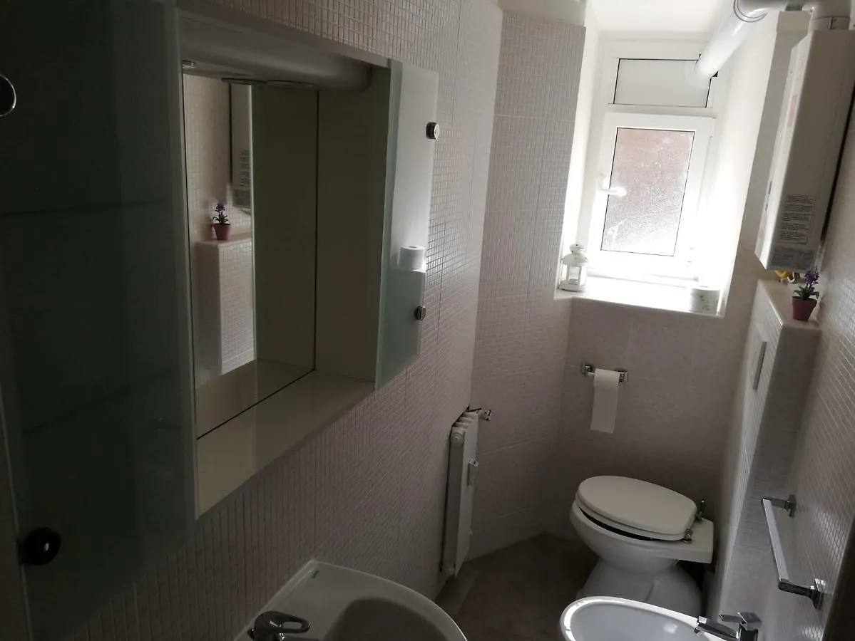 Grandis Rooms روما بيت ضيافة